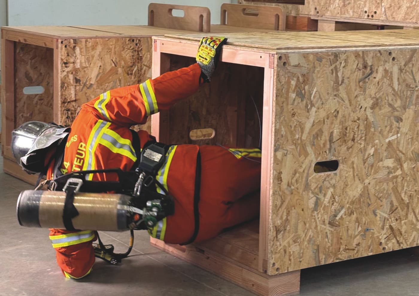 L’ESB conçoit un parcours d’entraînement en bois pour les pompiers de Loire-Atlantique